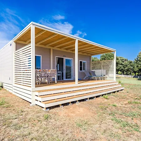 Magical Mobile Homes In The Heart Of Nature - Vala Romana * Pjescana Uvala