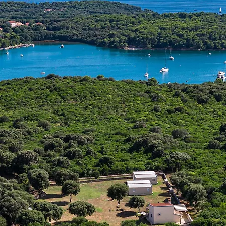 Magical Mobile Homes In The Heart Of Nature - Vala Romana Pjescana Uvala